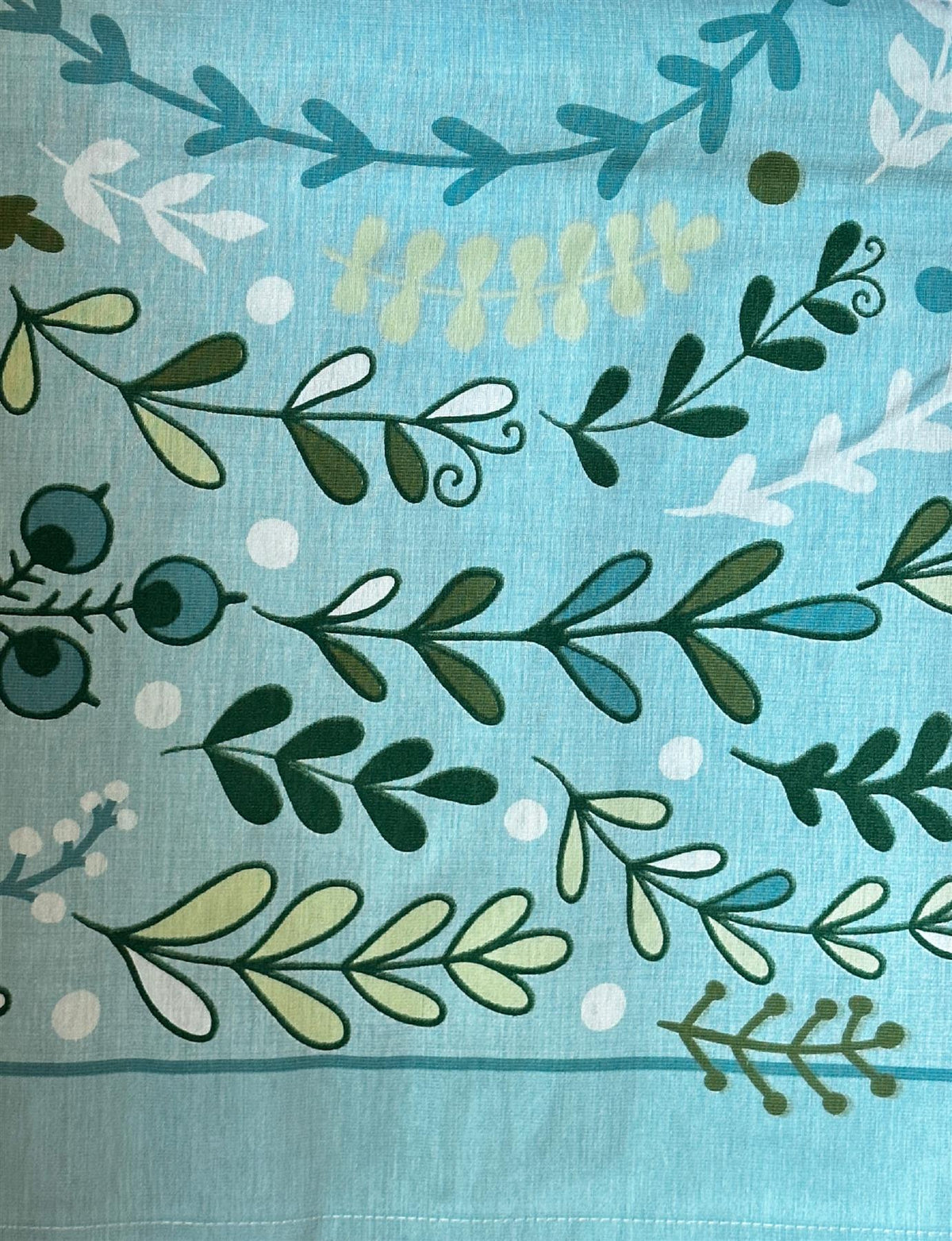 40" Square Table Topper — Tropical Green Print